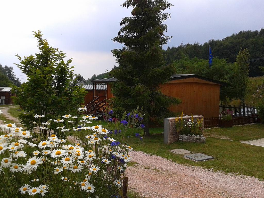 Campeggio Branchetto Hotel Bosco Chiesanuova Kültér fotó