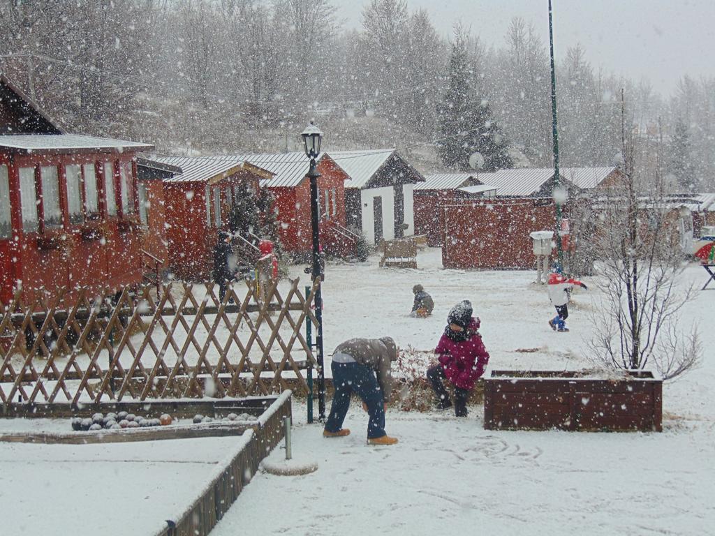Campeggio Branchetto Hotel Bosco Chiesanuova Kültér fotó